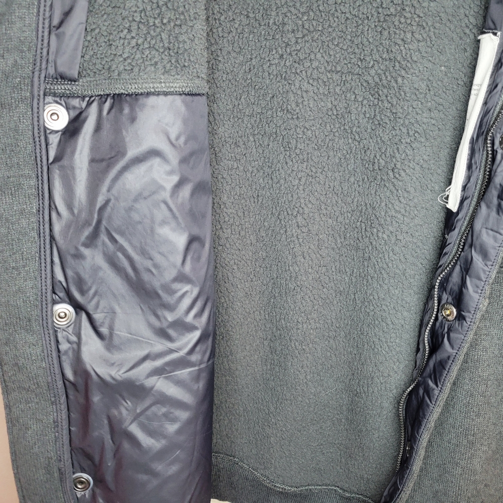 The North Face Men's Gray Jacket - Picture 11 of 16